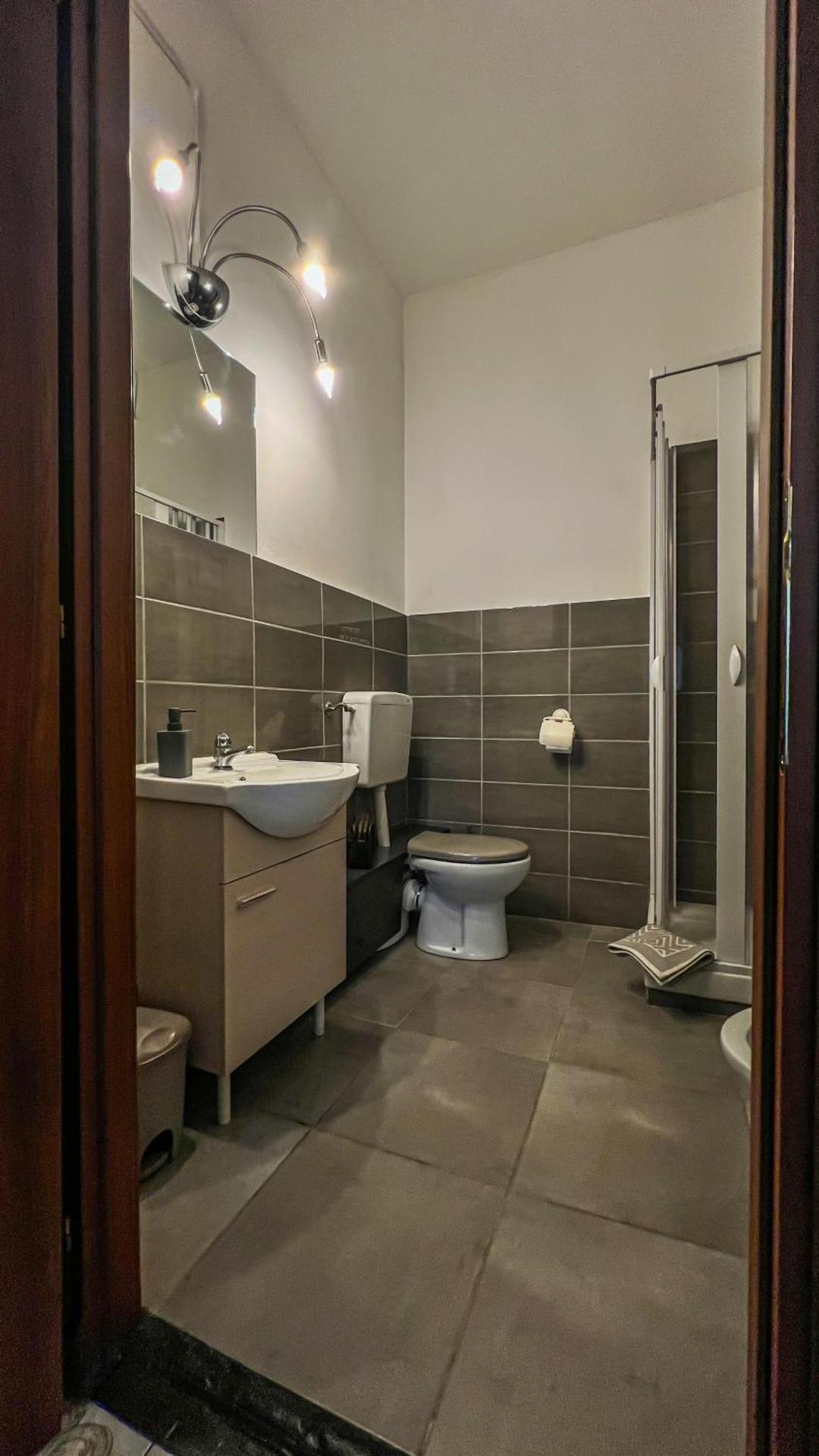 Double or Twin Room with Private Bathroom