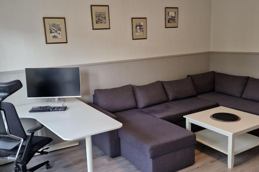 Central 2 bedroom apartment