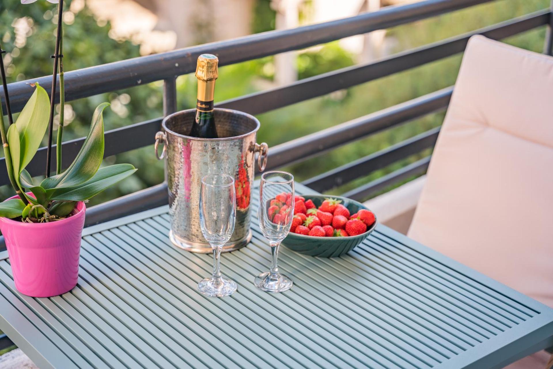 STUDIO by the croisette