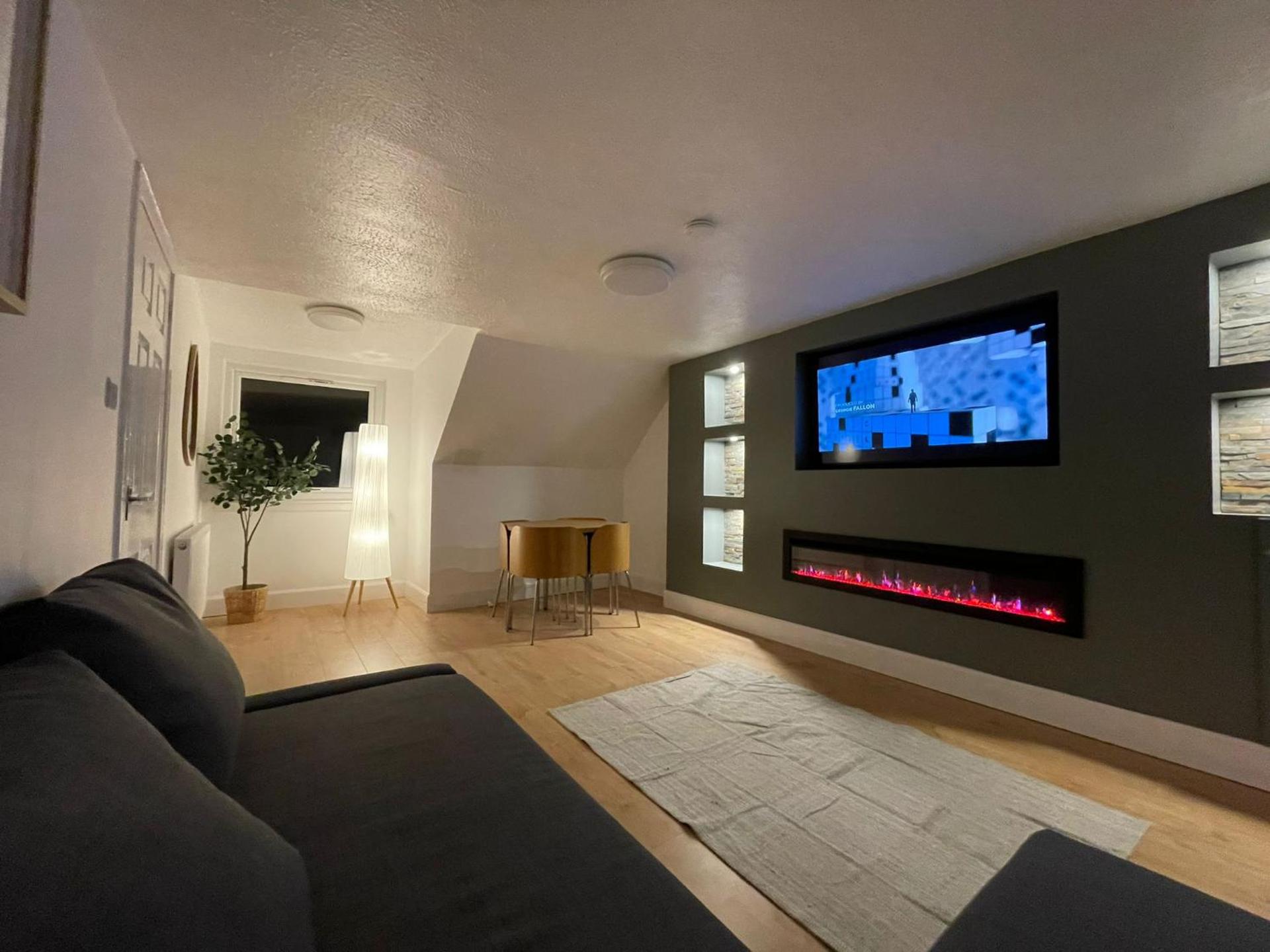 Largs 2 bedroom Apartment