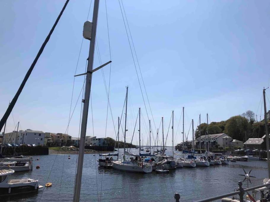 Stylish & Spacious Town Centre Duplex Apartment