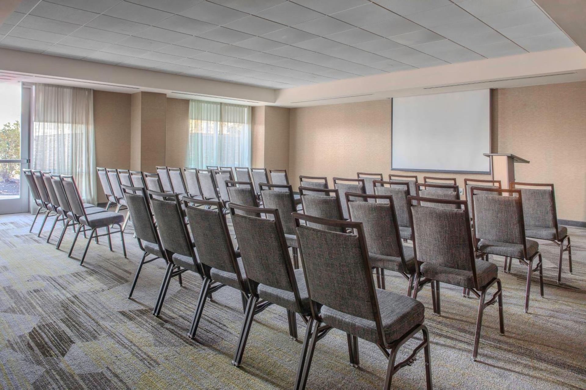 Meeting/conference room