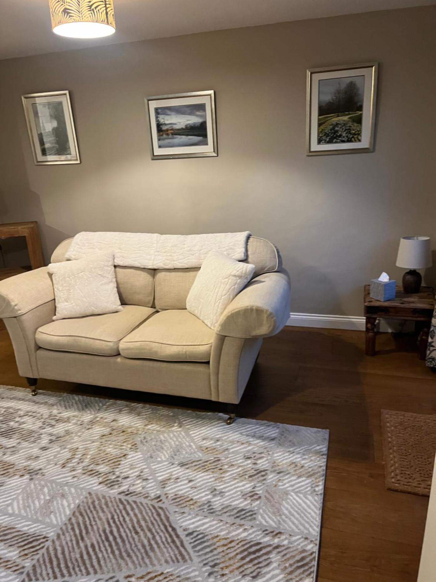 Garden Flat near train station