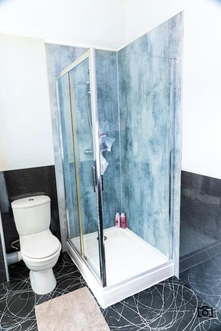 City Comfort 2 King Beds Fast WiFi