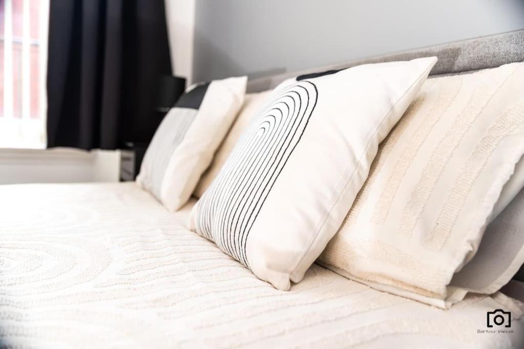 City Comfort 2 King Beds Fast WiFi