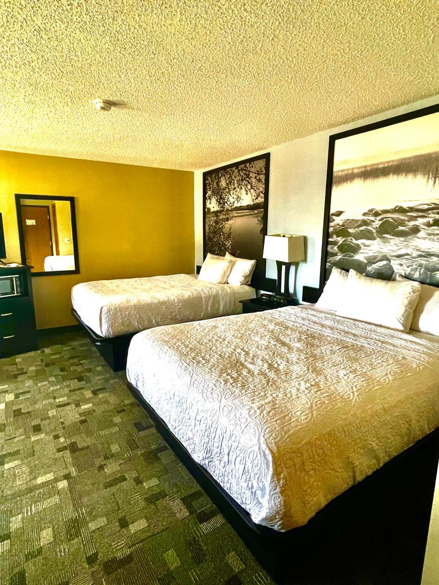 Super 8 by Wyndham Estherville