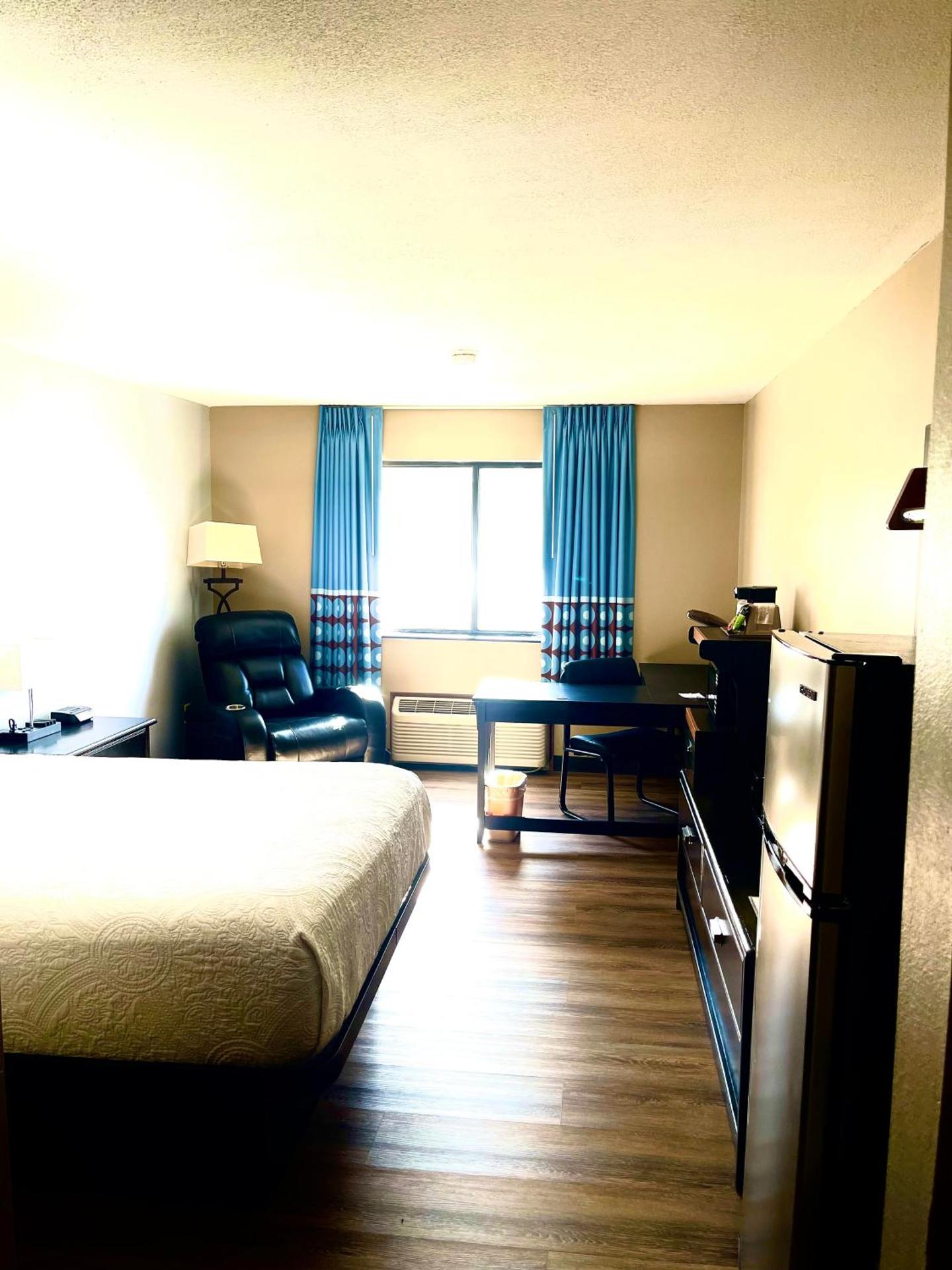 Super 8 by Wyndham Estherville