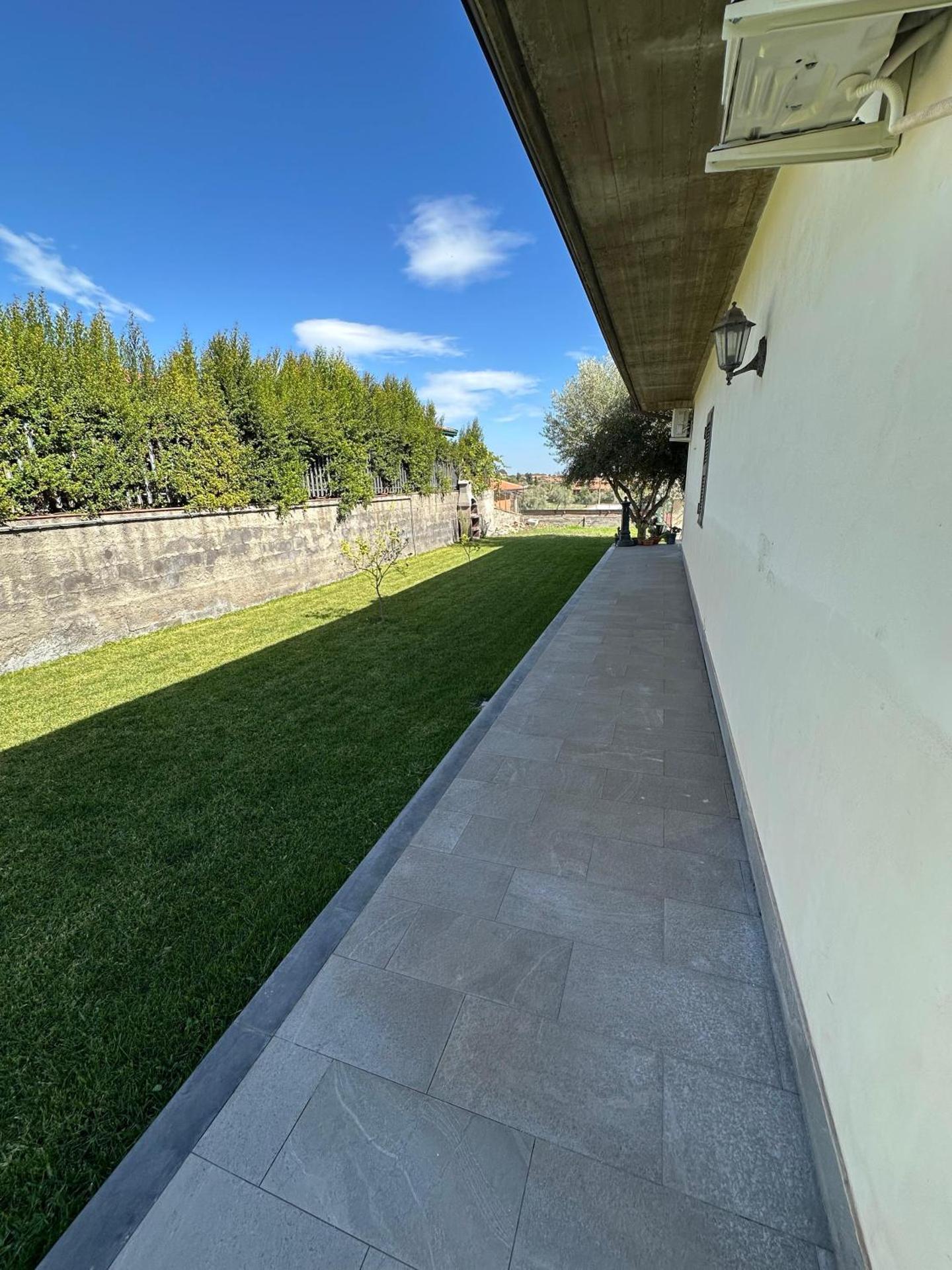 Villa Adriana alle pendici dell'Etna