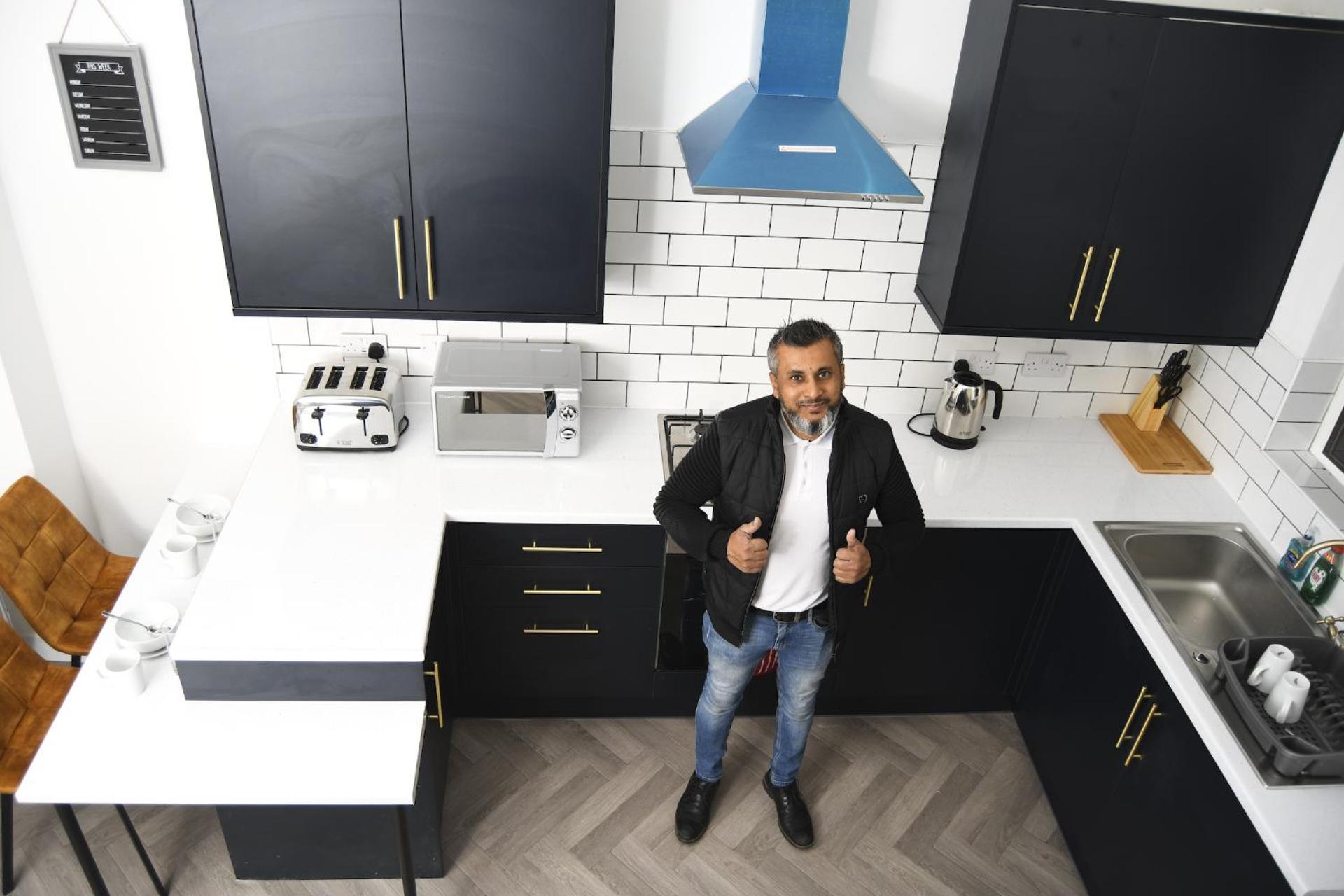 Kitchen or kitchenette