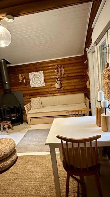 Hirsimökki,Meri,Sauna,Terassi