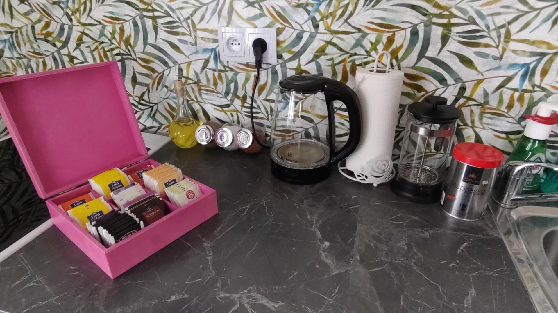 Coffee/tea facilities