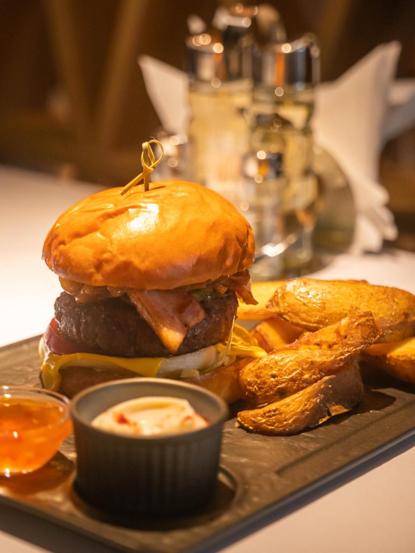 Restaurant/places to eat