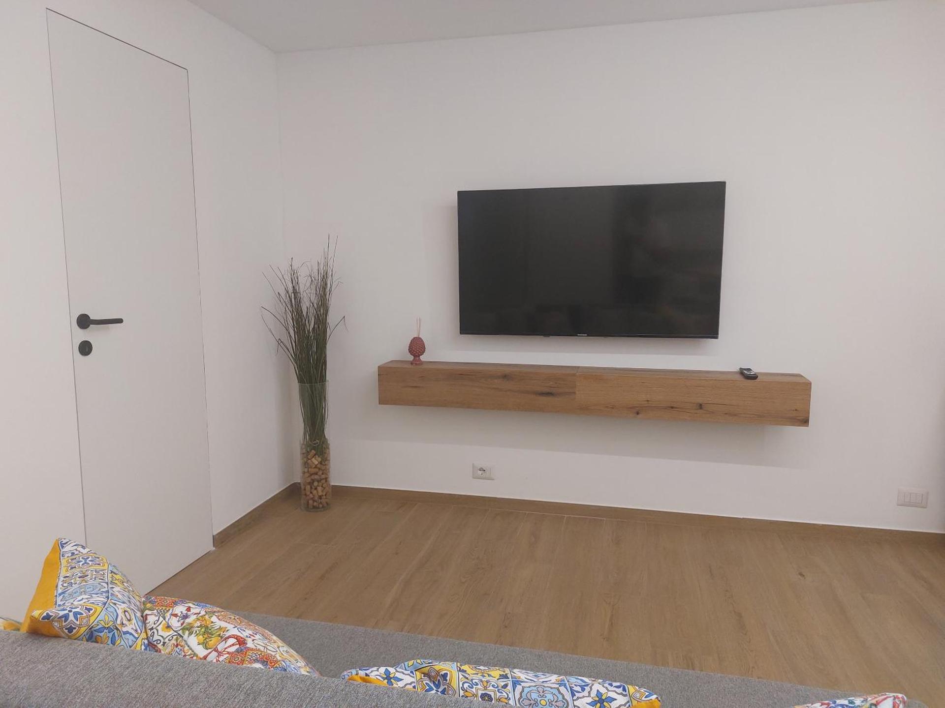 GiglioApartment Etna Mare