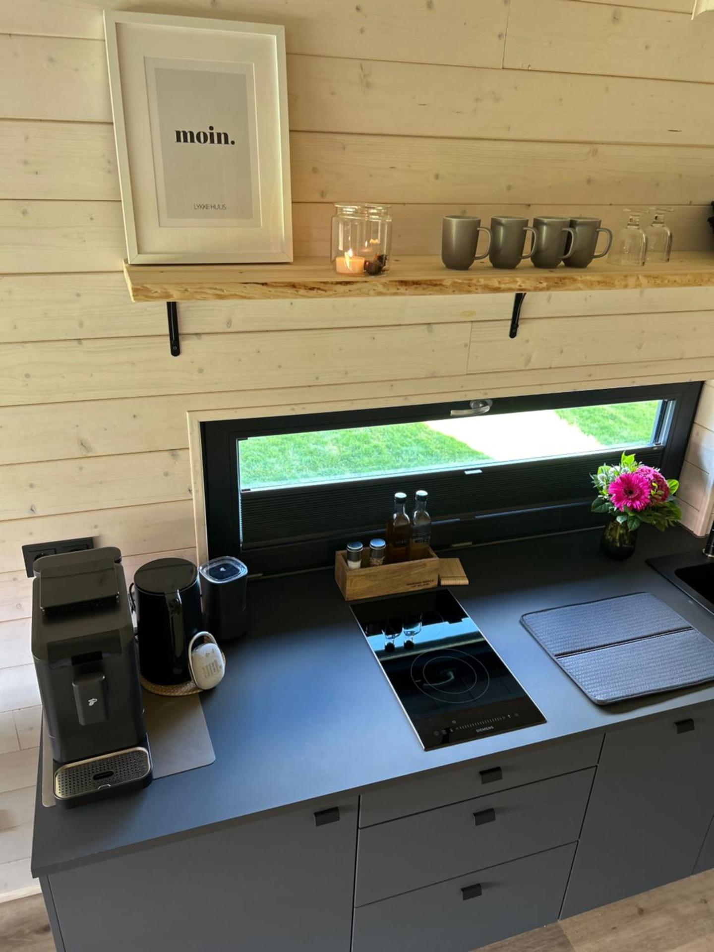 Lykke Huus Tinyhaus an der Nordsee mit Fasssauna