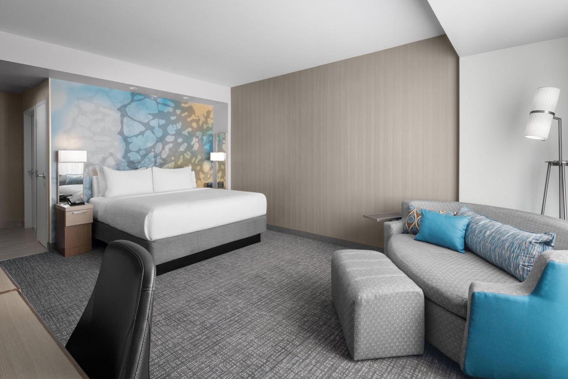 Photo of the whole room