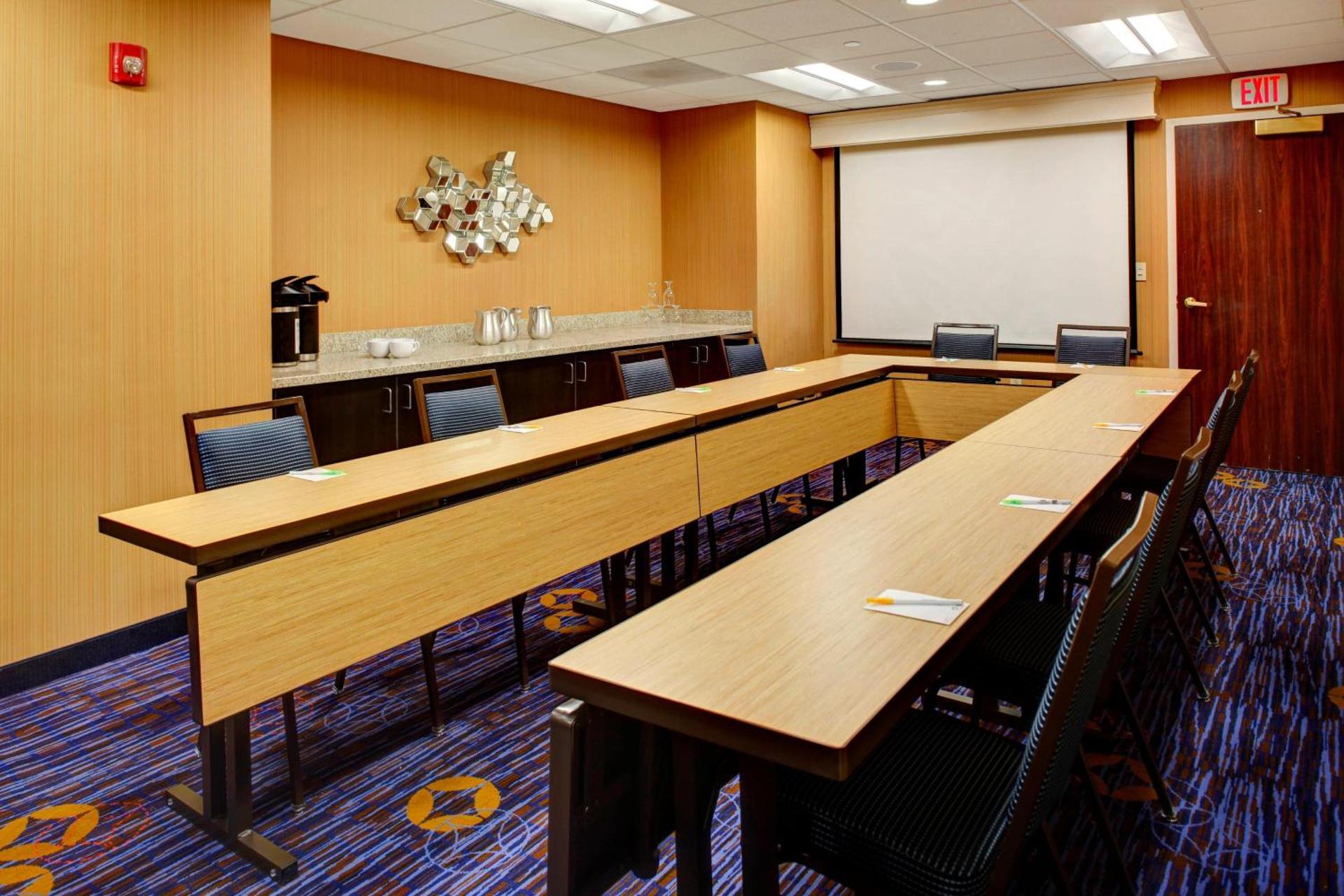 Meeting/conference room