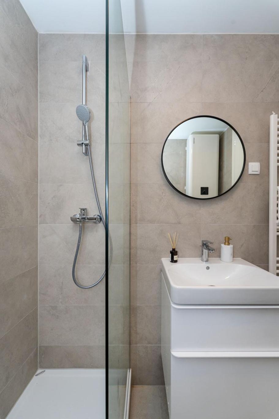 Luxury apartment Niko - garage space and panoramic view