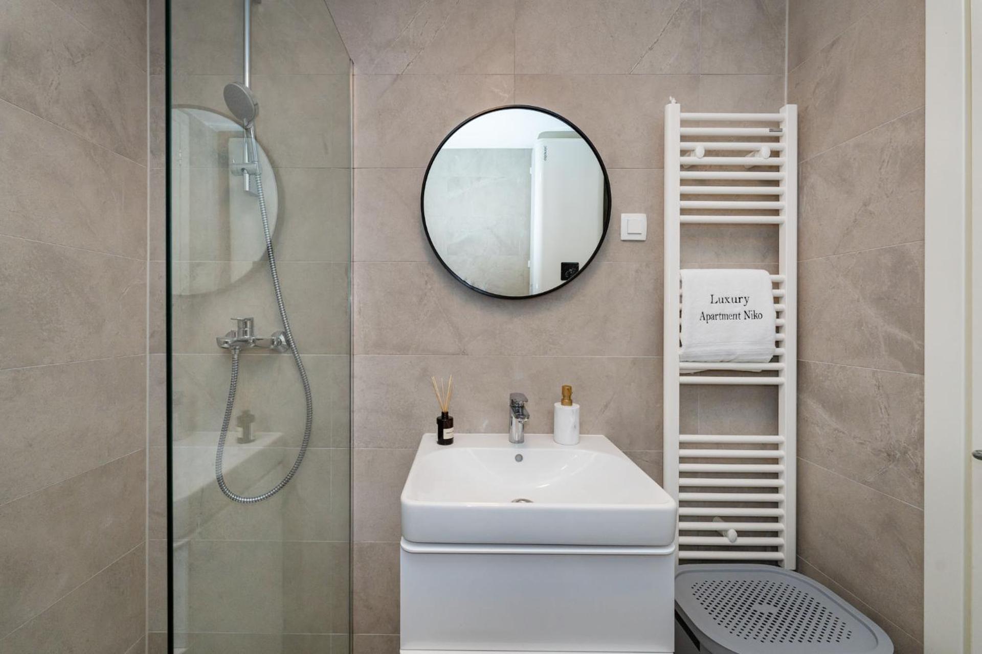 Luxury apartment Niko - garage space and panoramic view