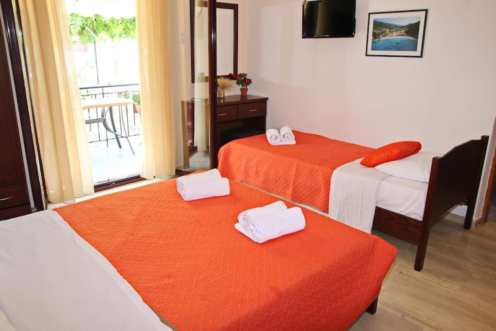 Studios&apartments Thomas