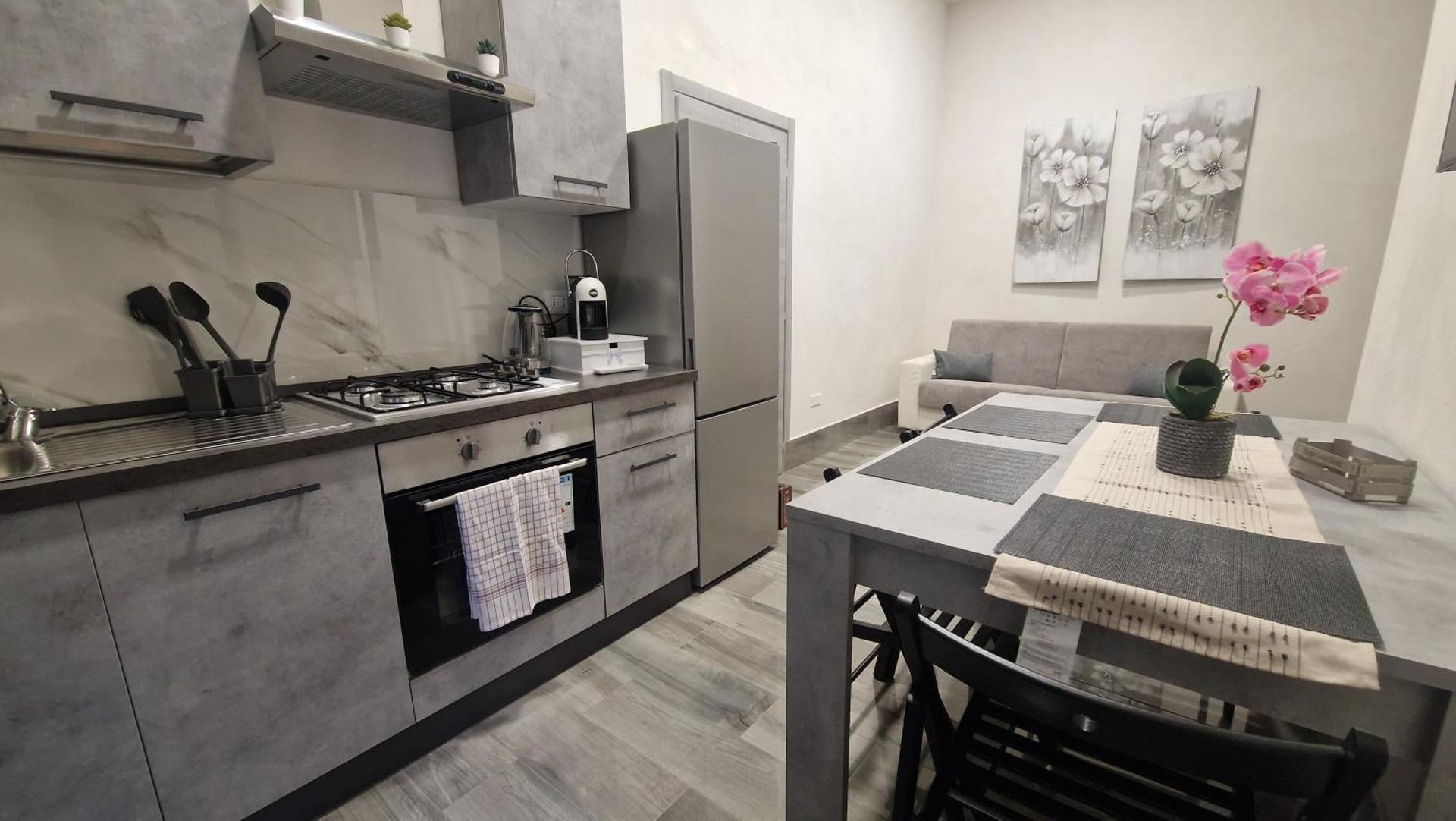 Kitchen or kitchenette