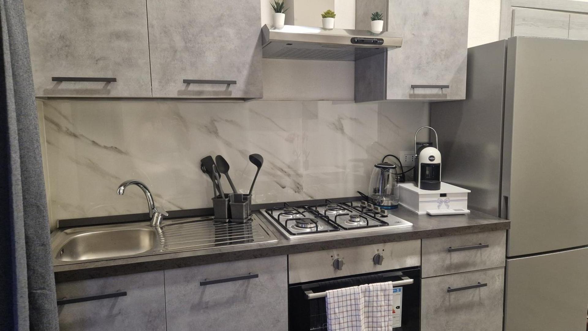 Kitchen or kitchenette