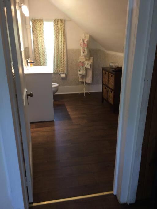 Charming Farmhouse in the City, Near Wine Country