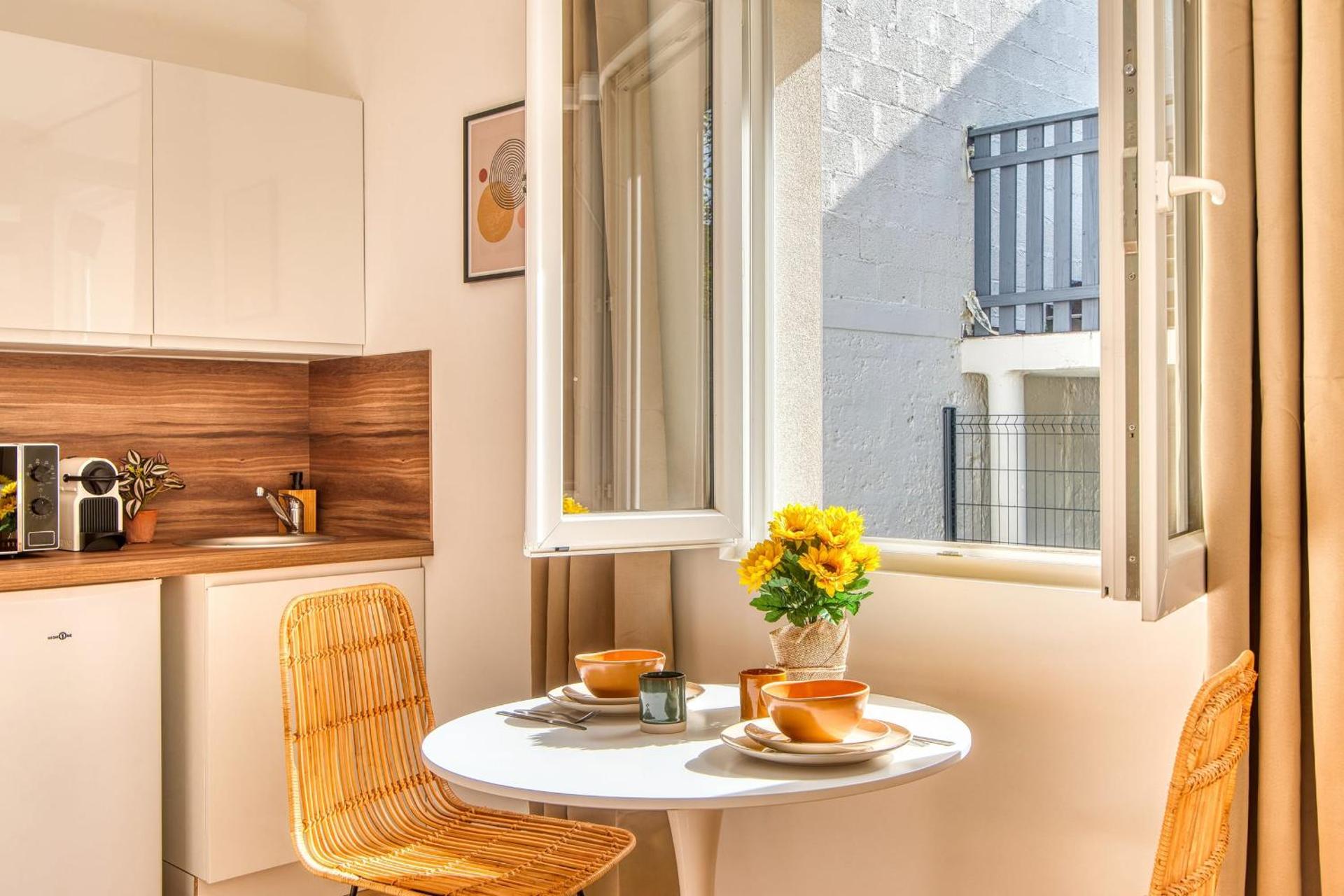 La Suite Soleil - Maison studio avec jardin privé