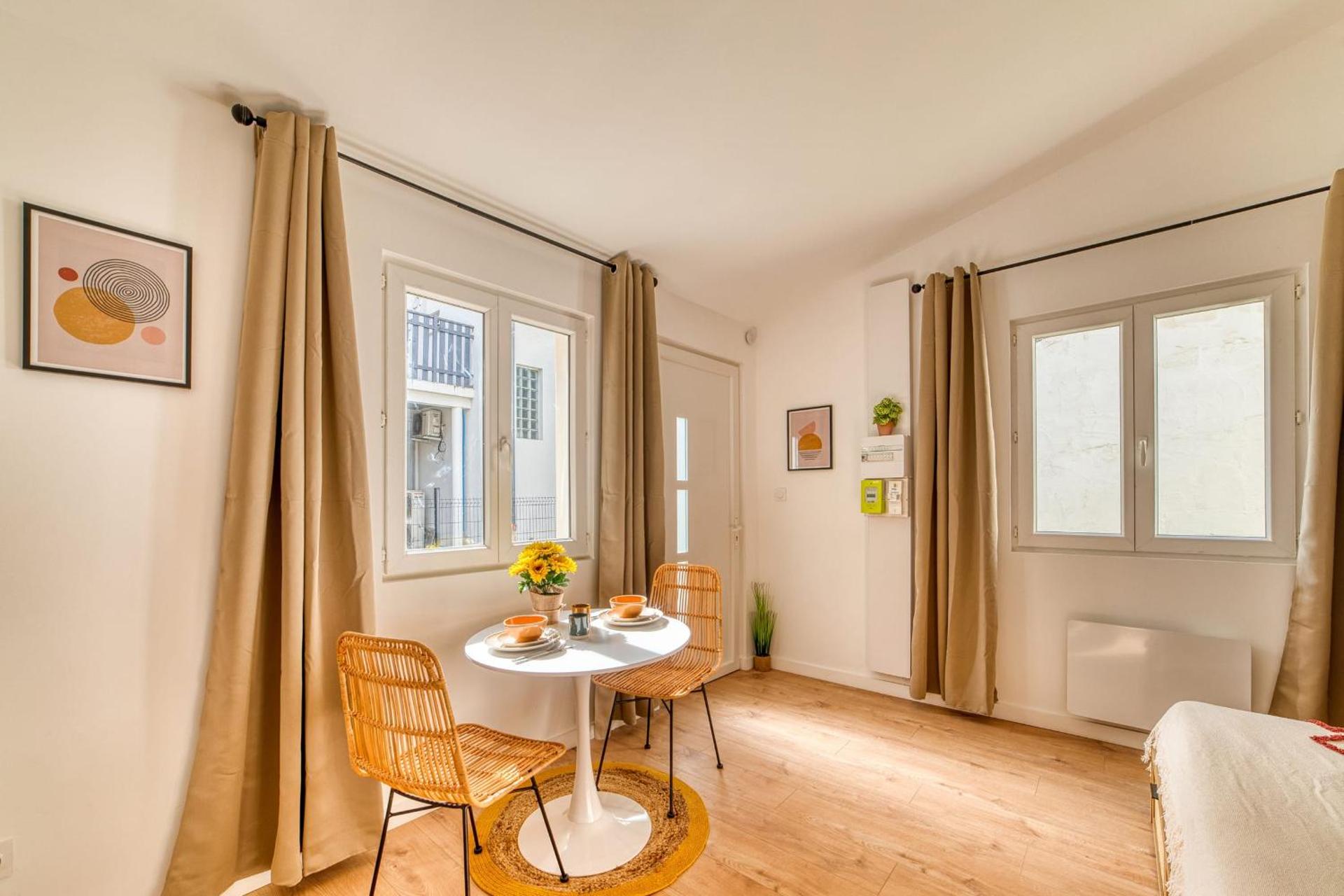 La Suite Soleil - Maison studio avec jardin privé