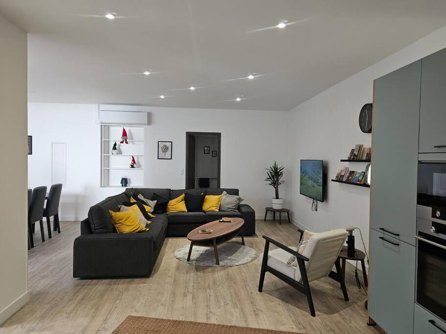 Belle Maison Loft patio jacuzzi clim Tours