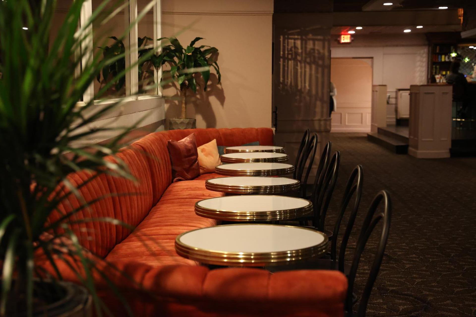 Restaurant/places to eat