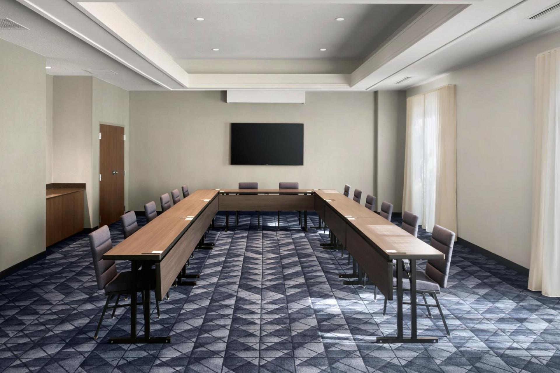 Meeting/conference room
