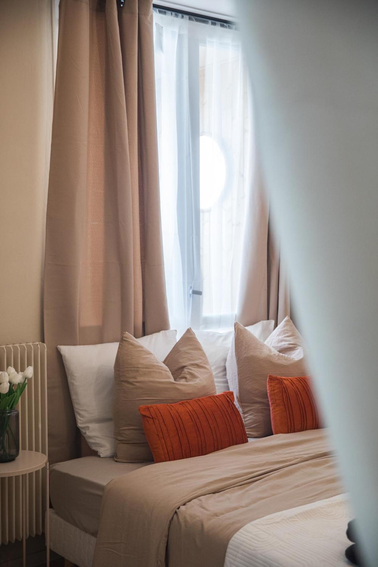 Appartement avec Rétroprojecteur, Babyboot avec belle vue et proche gare