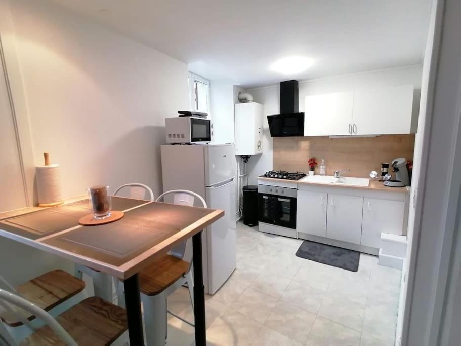 CHILL 4 pers Boîte à clé 24 sur 7 Netflix & Wifi