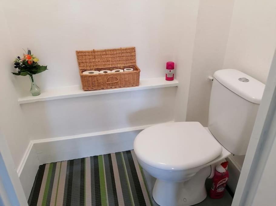 CHILL 4 pers Boîte à clé 24 sur 7 Netflix & Wifi