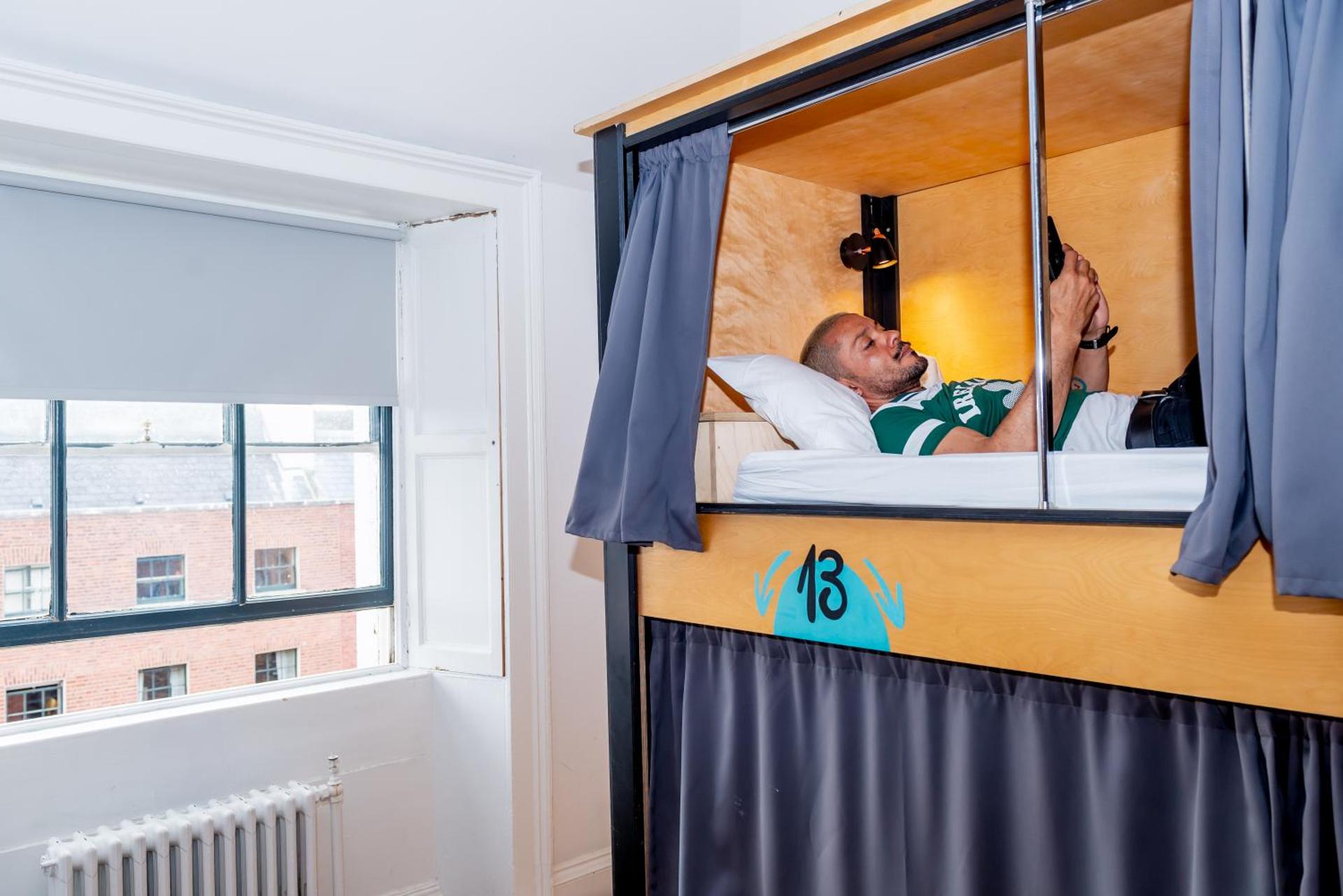 Leevin Hostel George