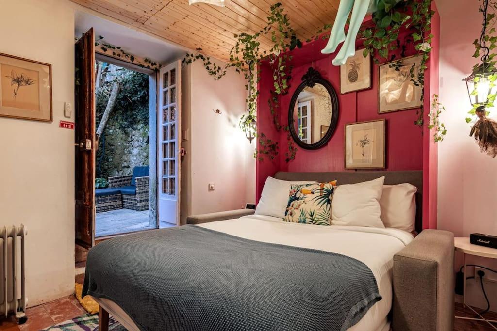 Unique Tiny Smart Home with Private Garden, Jacuzzi, PS5, Cinema Projector - Sintra WOW