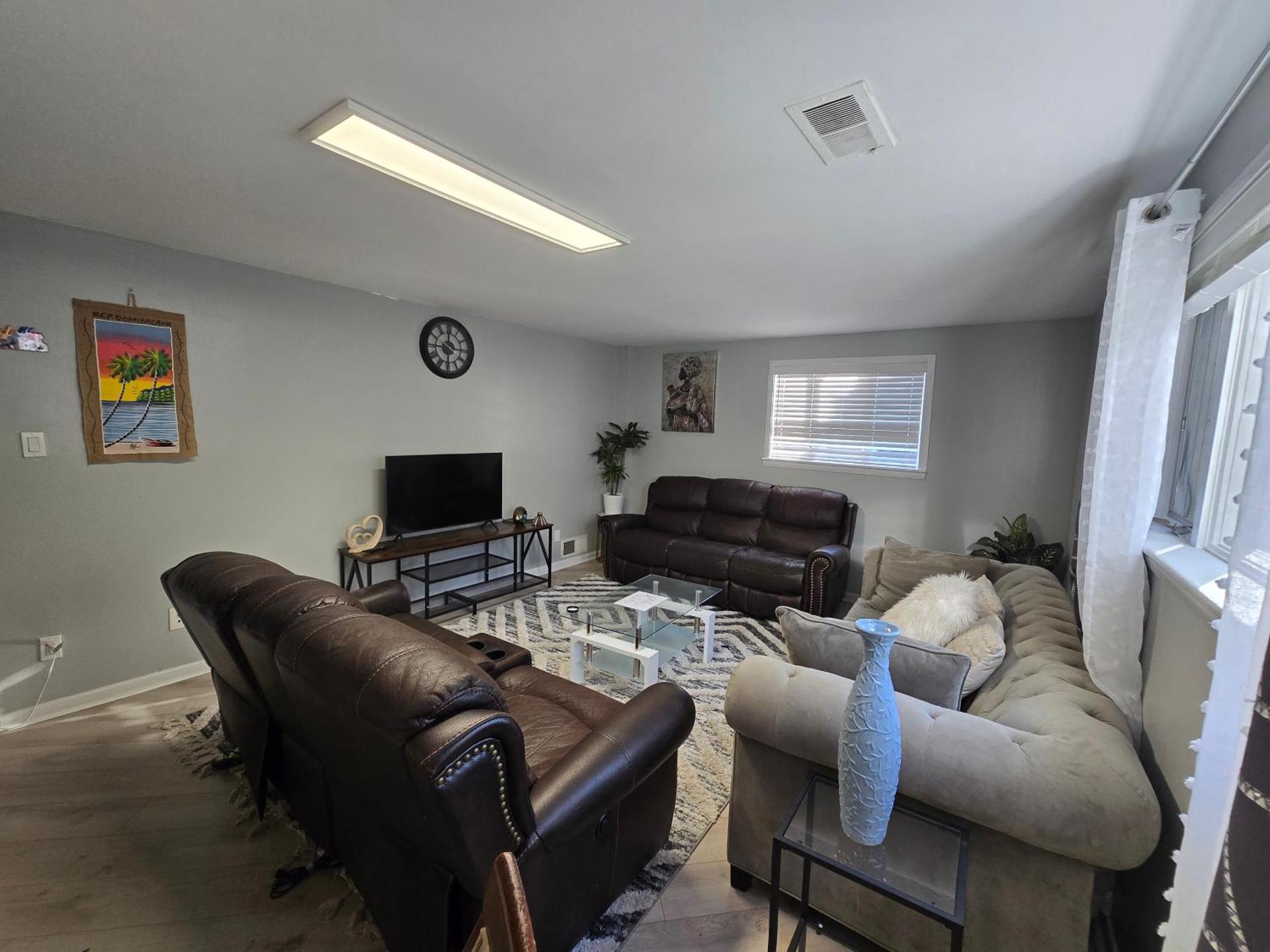 3 bedroom w indoor pool hotub