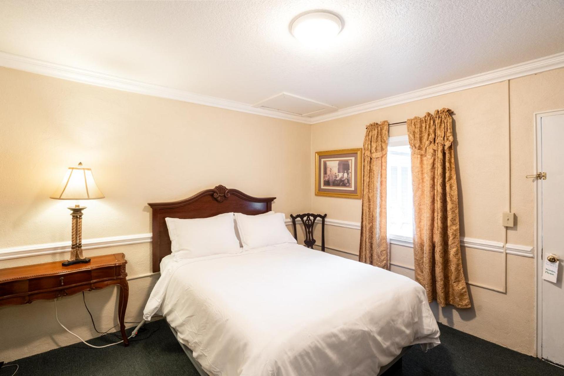 Lake Lure Inn and Spa