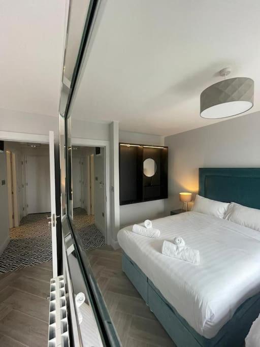 Exquisite Sea View Apartment in Salthill, Galway