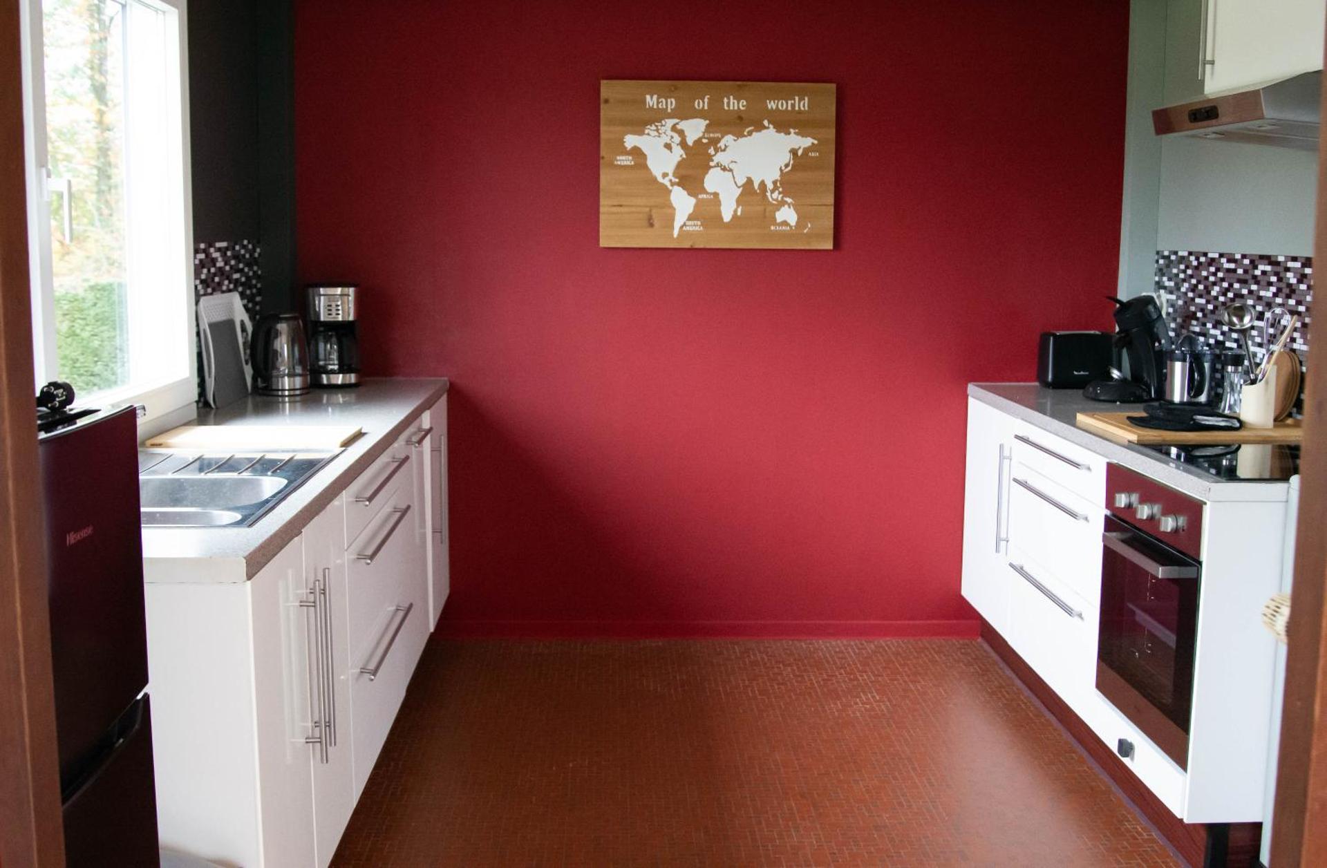 Kitchen or kitchenette