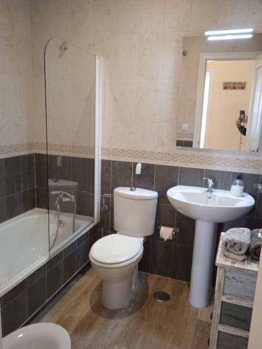 Apartamento céntrico con terraza y parking