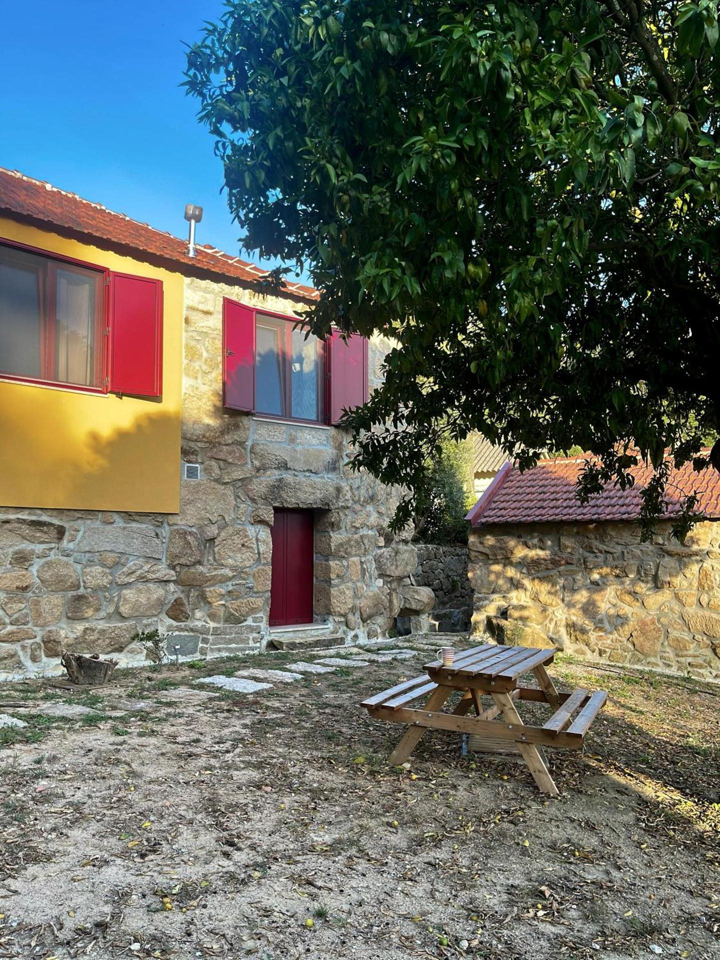 Nascente, place in nature next to a waterfall