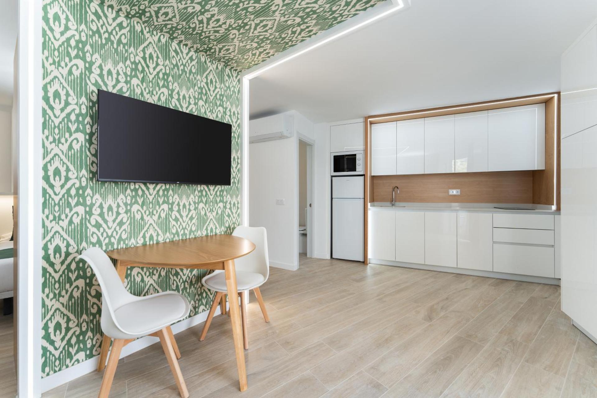 Alsol Los Caribes 2 - Adults Only