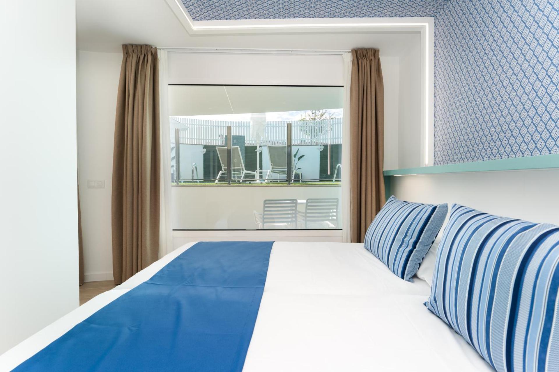 Alsol Los Caribes 2 - Adults Only