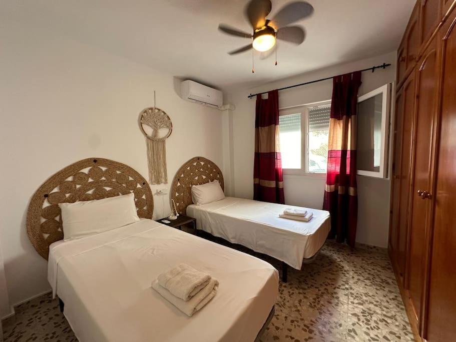 3 bedroom Private Home Cómpeta Free Parking