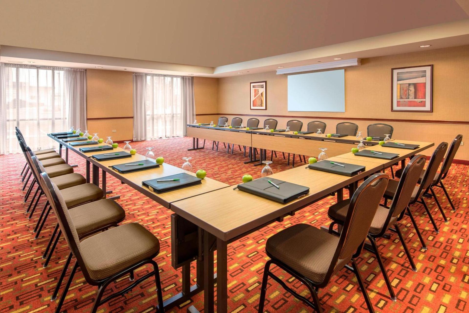 Meeting/conference room