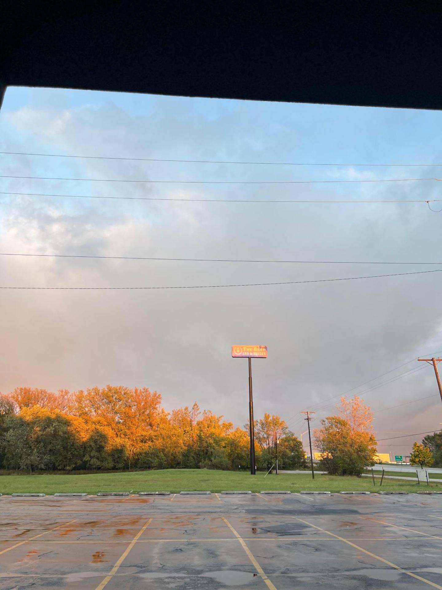 The Best Inn & Suites