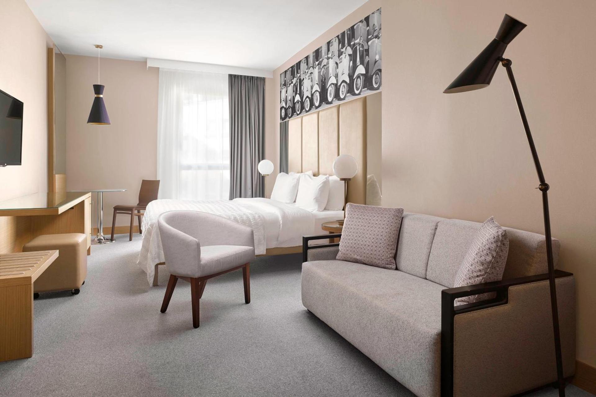 Photo of the whole room