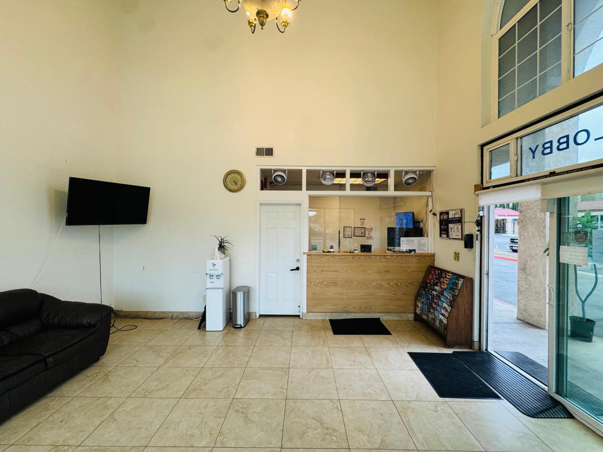 Casa Blanca Hotel - Azusa, Los Angeles