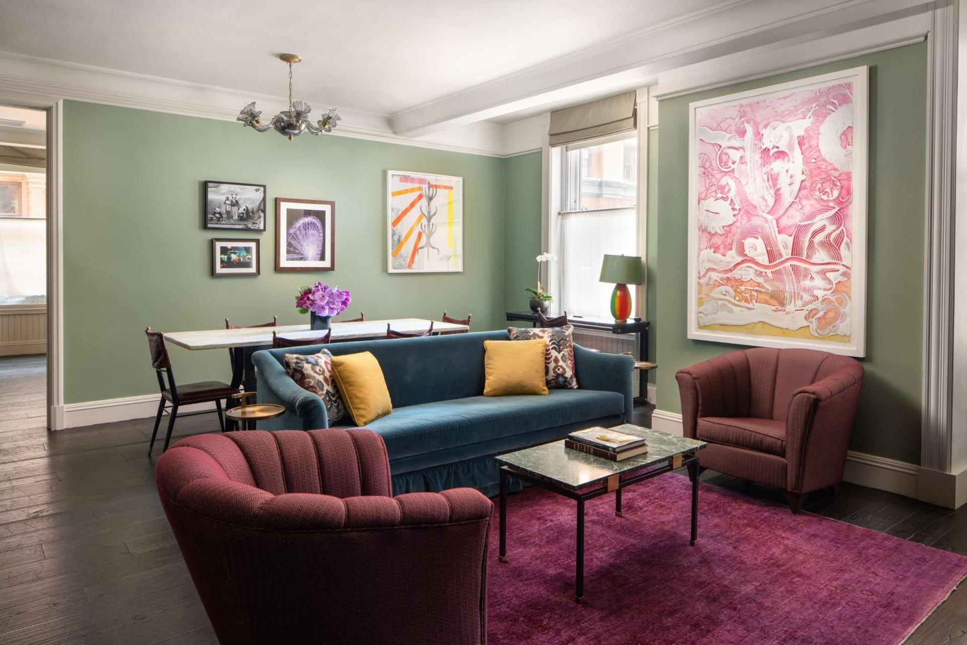 Photo of the whole room